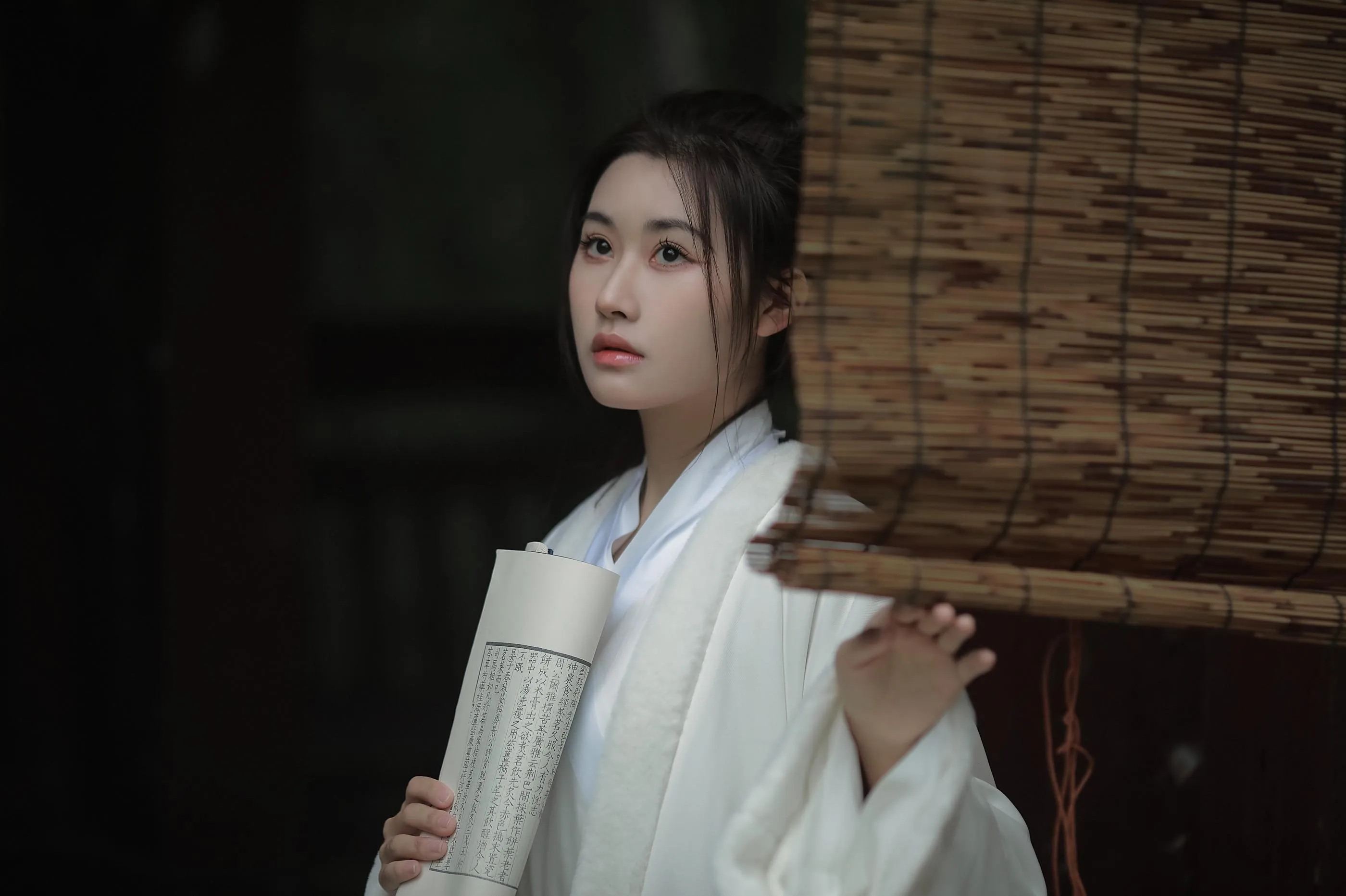 [艺图语] 2022.05.19 麒麟才子 keikei白茶清欢 [22P]插图9